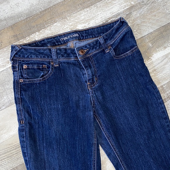 Women's Maurice's Boot Cut Factory Distressed Jeans - Size 6L - Picture 3 of 10